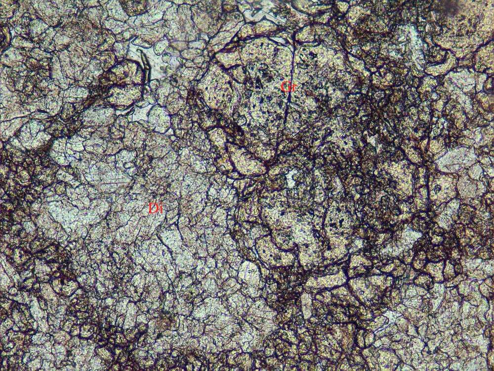 石榴石-透辉石矽卡岩