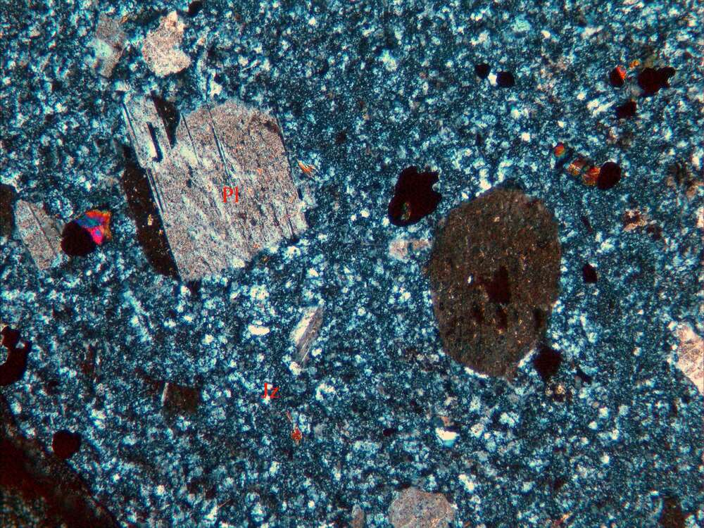 黄铁矿化英安岩