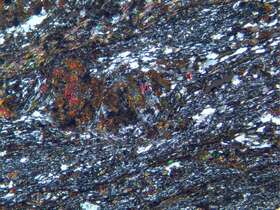 压力影（旋转集合体）构造