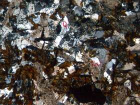 含孔雀石蚀变岩