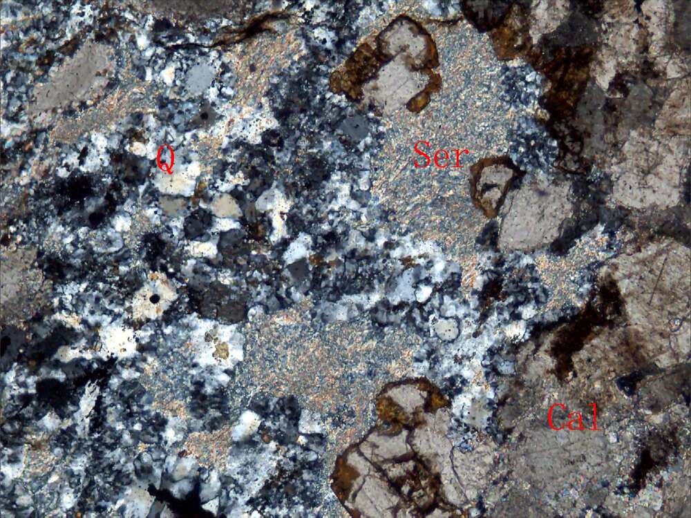 碳酸盐化碎裂绢英岩