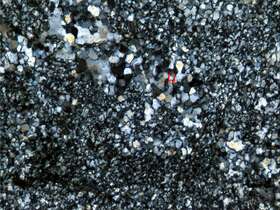 碎裂岩化石英岩