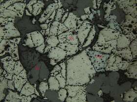 稠密浸染状磁铁矿矿石