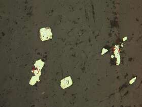 钛铁矿、黄铁矿