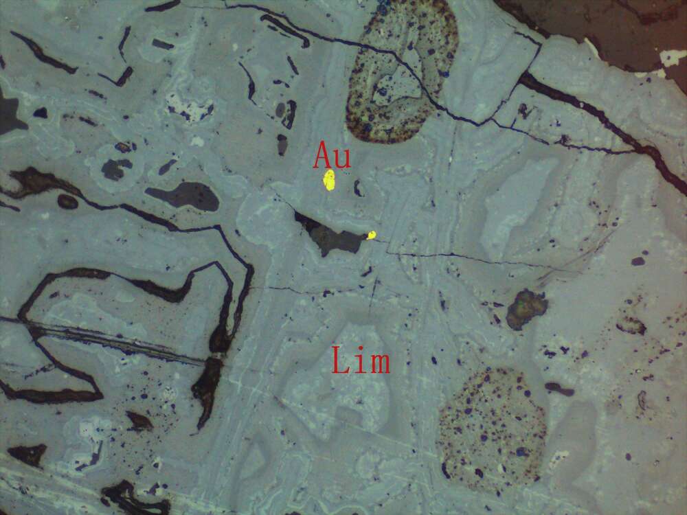 褐铁矿、白钛石