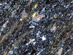 强片理化凝灰岩（？）