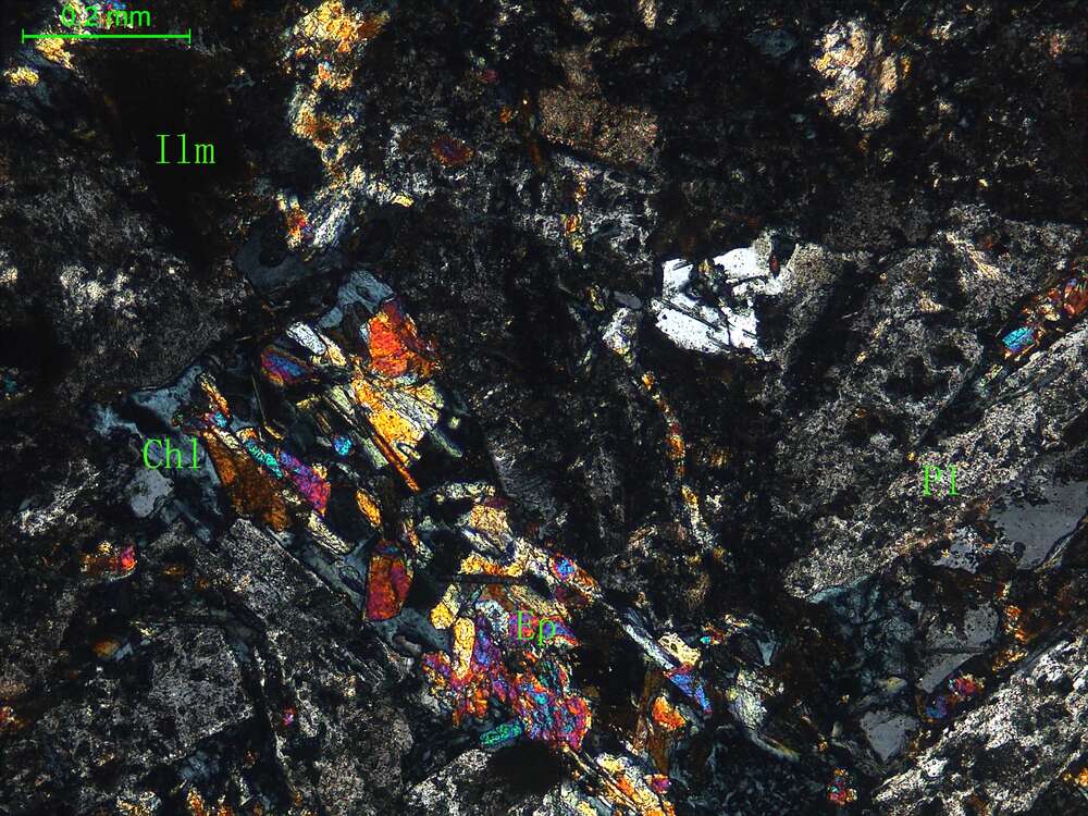 蚀变辉绿岩（脉）