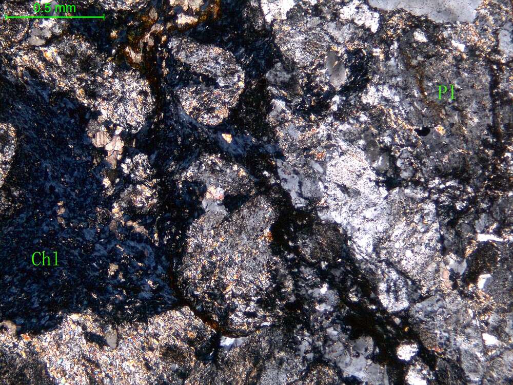 碎裂蚀变闪长岩