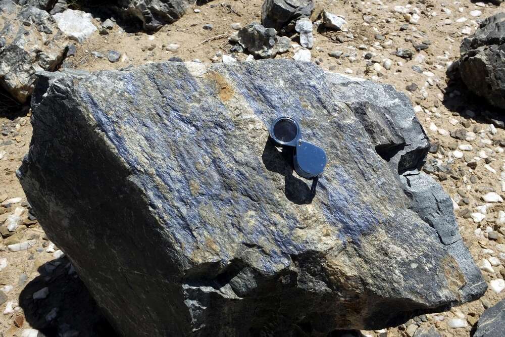 钼矿石标本