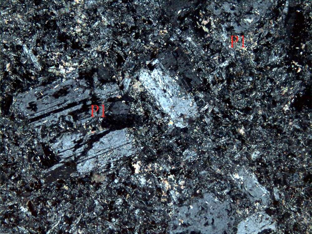 蚀变玄武岩