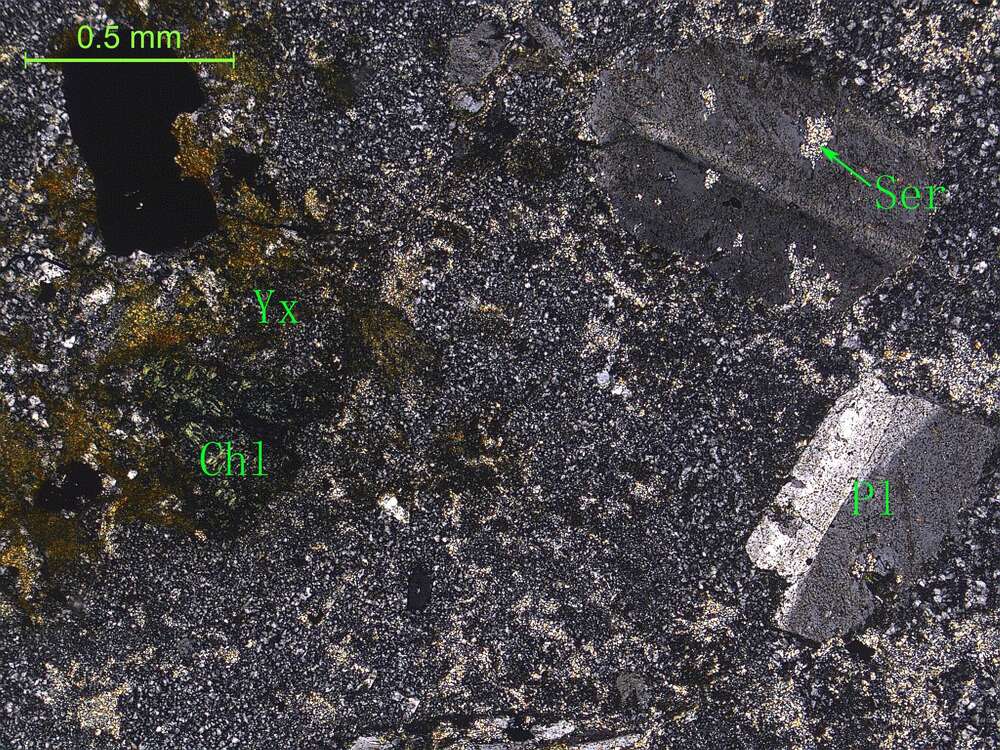 英安质晶屑岩屑凝灰岩