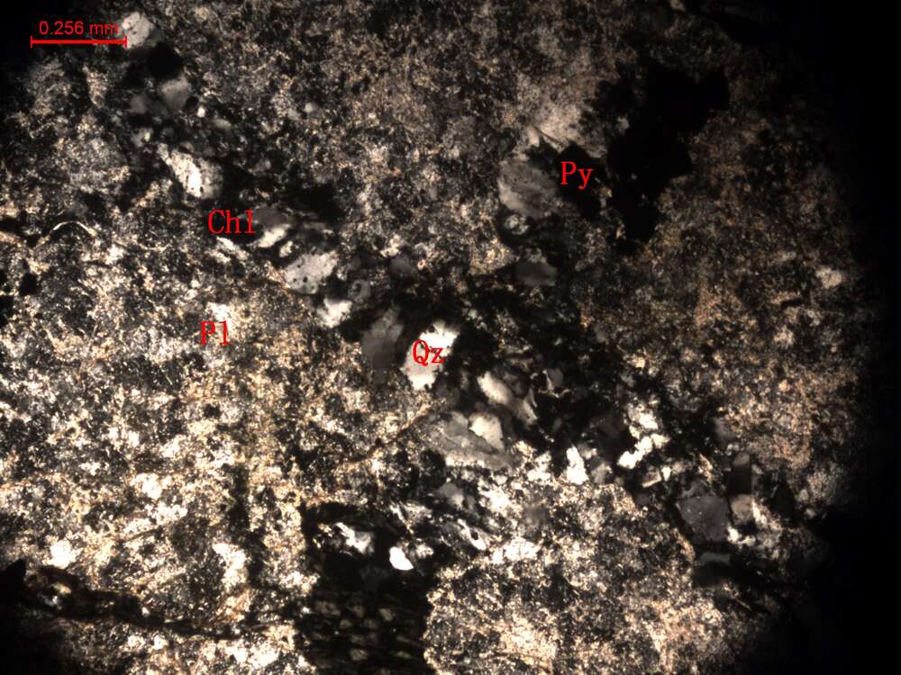 片理化破碎石英斑岩