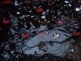 石墨化蚀变花岗岩