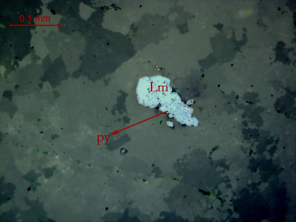碎裂化孔雀石化大理岩