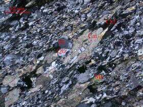 微粒长石二云母石英片岩