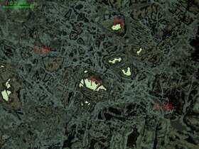 褐铁矿化黄铁矿