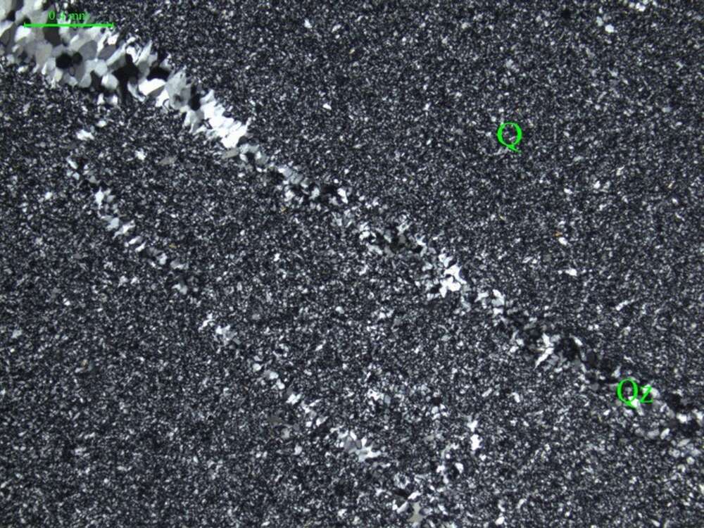 显微粒状石英岩