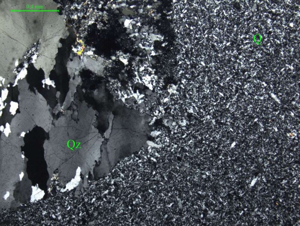 显微-细粒石英岩