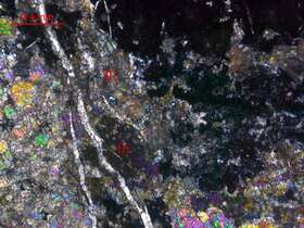 含石榴、透辉、绿帘石矽卡岩