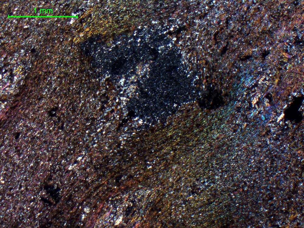 千枚岩化安山（英安）岩