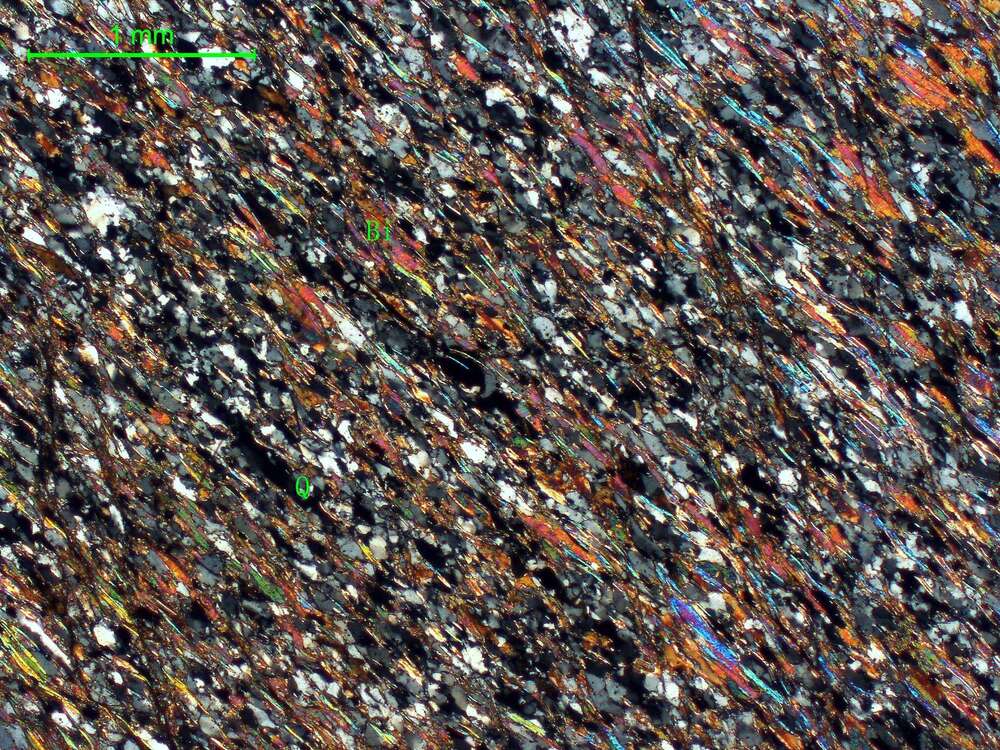 黑云母石英片岩    