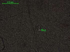 轻度蚀变霏细岩