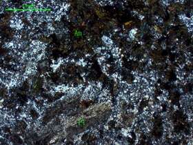蚀变闪长玢岩                                                