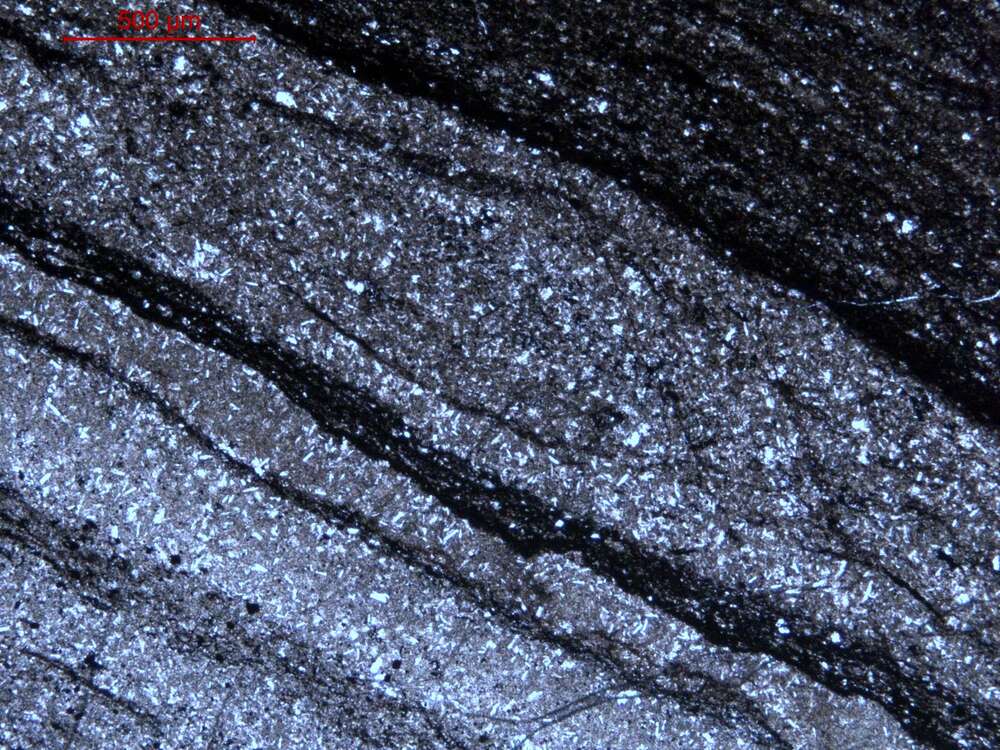 泥钙质粉砂岩-钙质粉砂岩互层