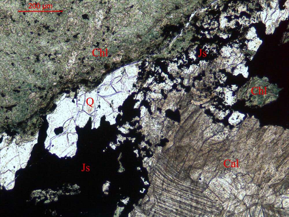 碎裂蚀变玄武质火山角砾岩