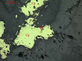 斑铜矿、黄铜矿