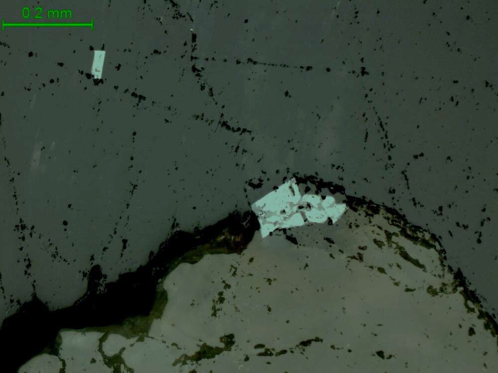 褐铁矿化黄铁矿